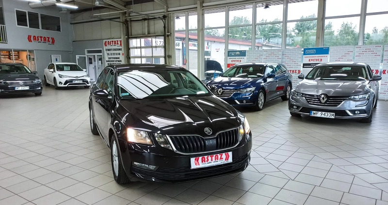 Skoda Octavia cena 54800 przebieg: 110000, rok produkcji 2017 z Blachownia małe 211